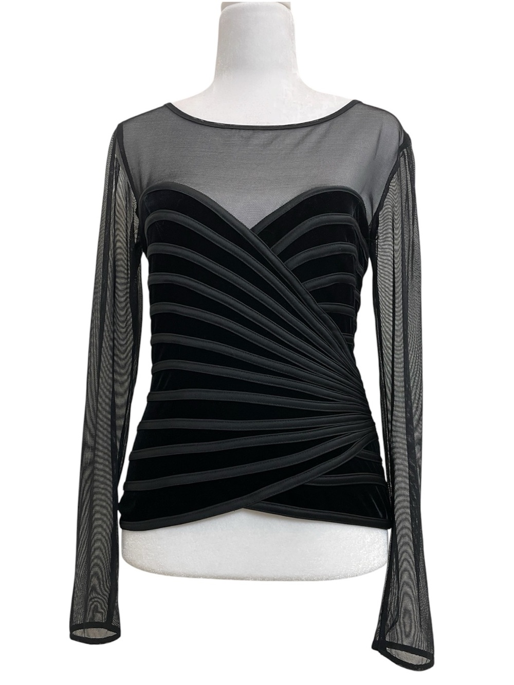JS Signature Vintage Black Vampy Mesh Sleeve Banding Stripe Top